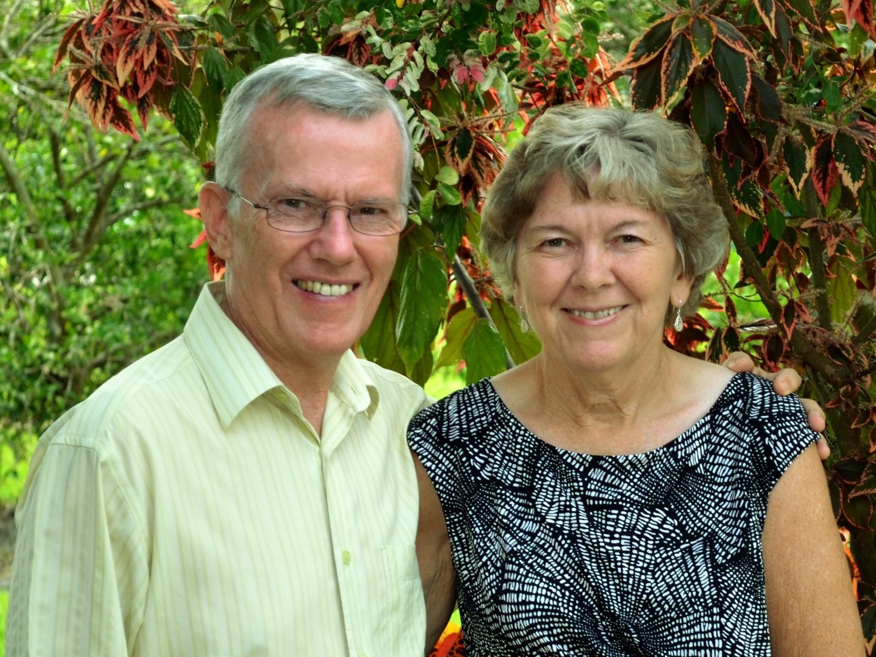 Lindy and Carol Drake - Ethnos360