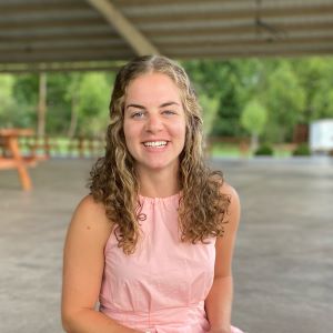 Claire Thompson - Ethnos360